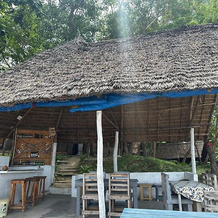 Maweni Beach Bungalows Kilindoni Esterno foto
