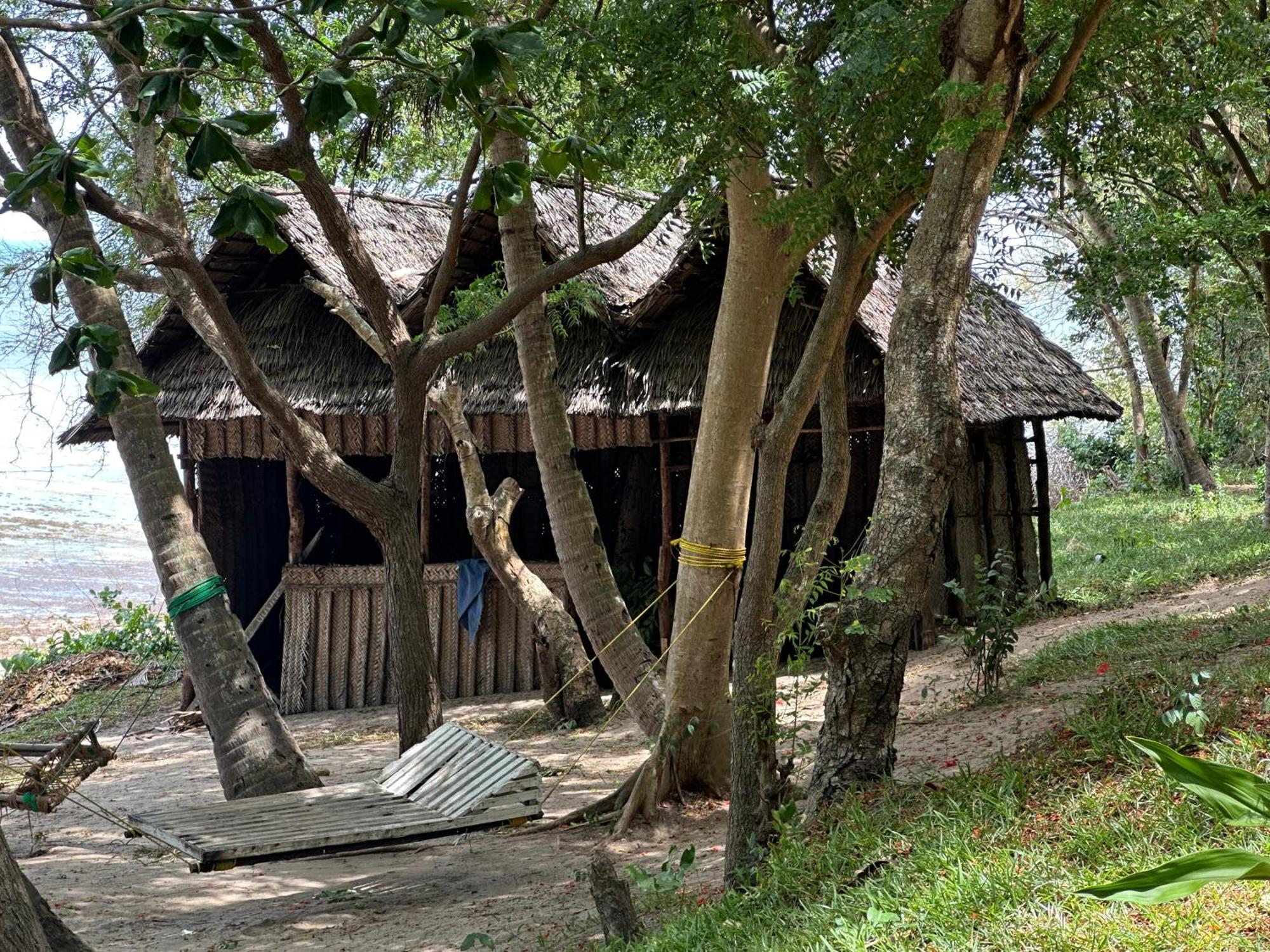 Maweni Beach Bungalows Kilindoni Esterno foto
