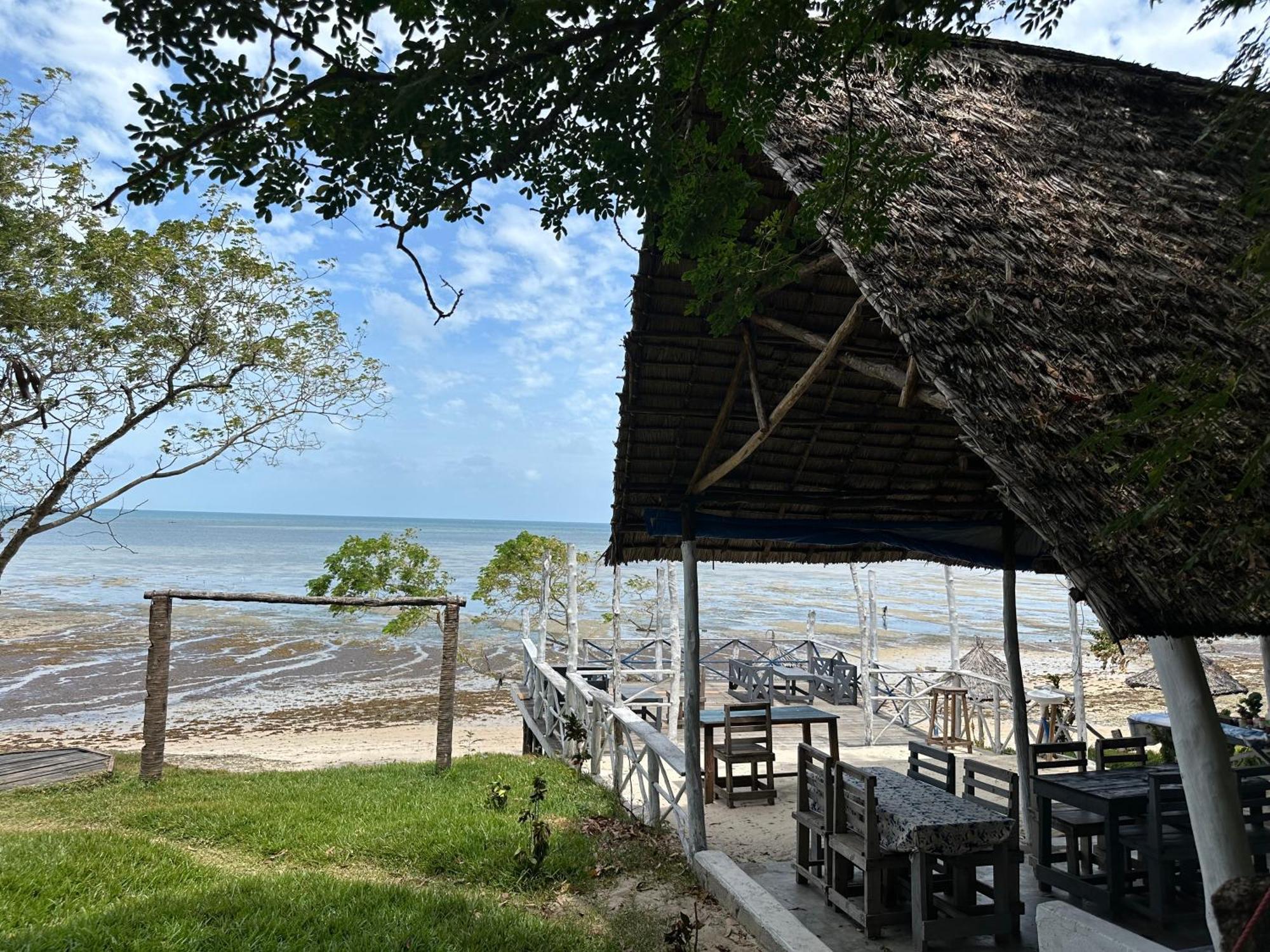 Maweni Beach Bungalows Kilindoni Esterno foto